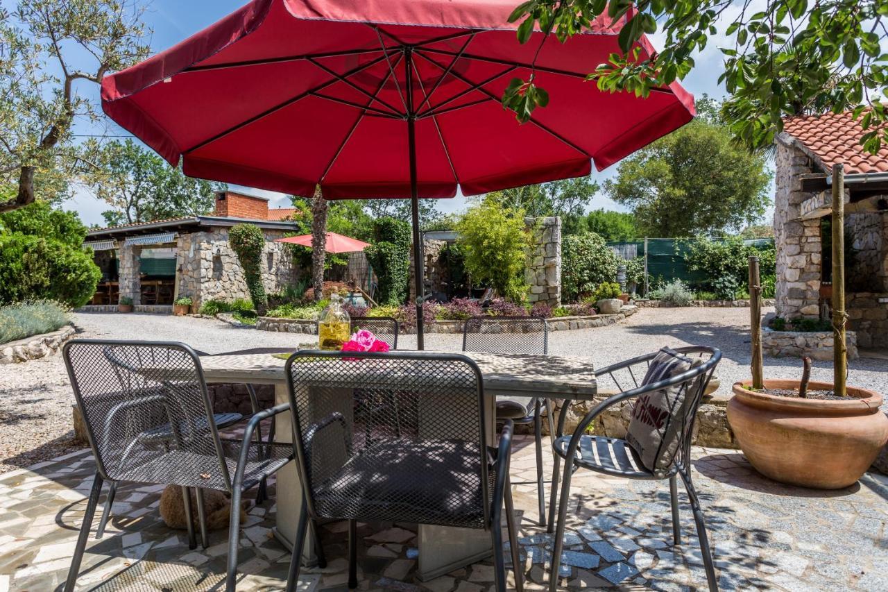 Molnar Resort Apartment Sergej Brzac Екстериор снимка